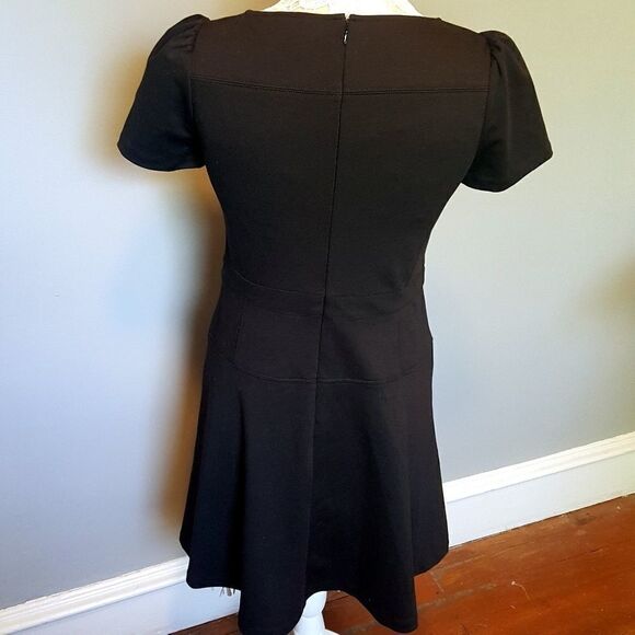 LOFT Fit and Flare Short Sleeve Black Ponte Knit Dress sz4 - Picture 5 of 7